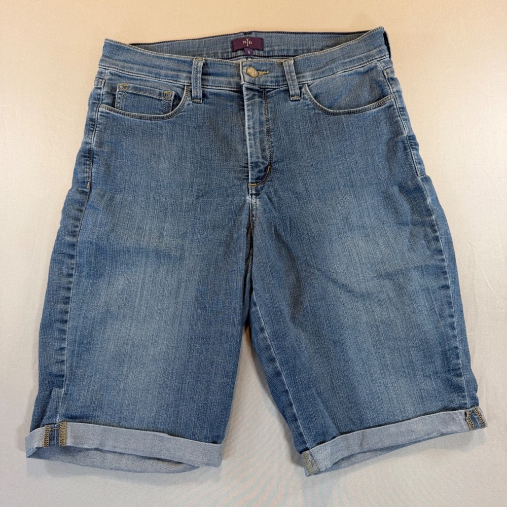 NYDJ Women Denim Bermuda Shorts 8 Cuffed Stretch Y2K Modest Boho Classic America